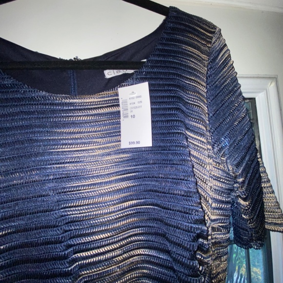 Bodycon Dress with Ruched Side - Picture 5 of 8